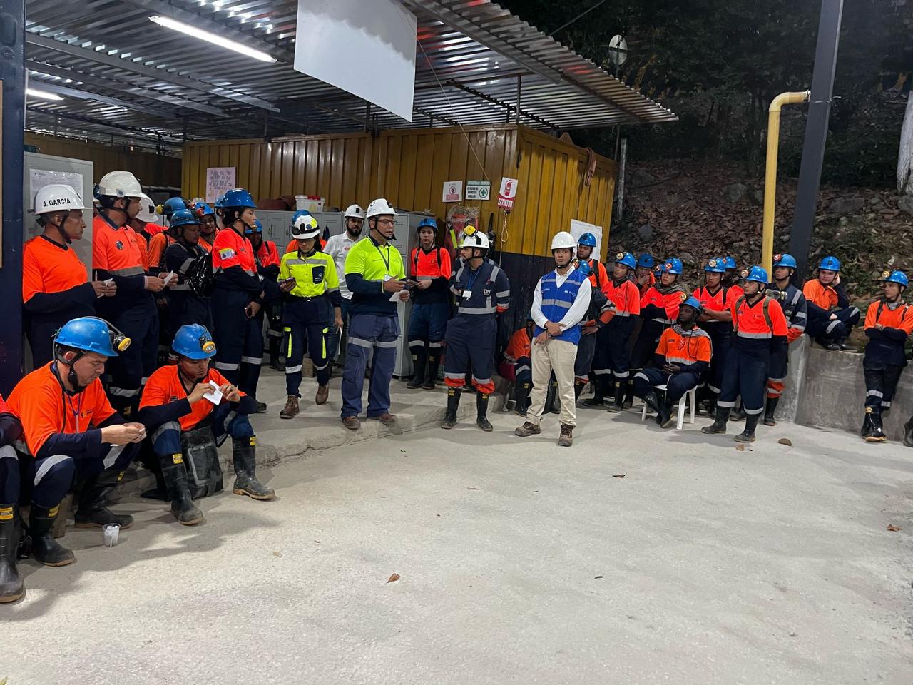 Reunión general del equipo